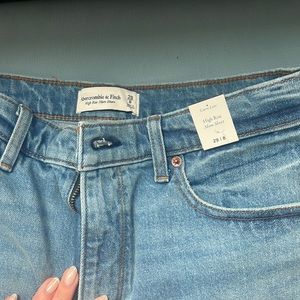 Abercrombie Curve Love High Rise Mom Shorts